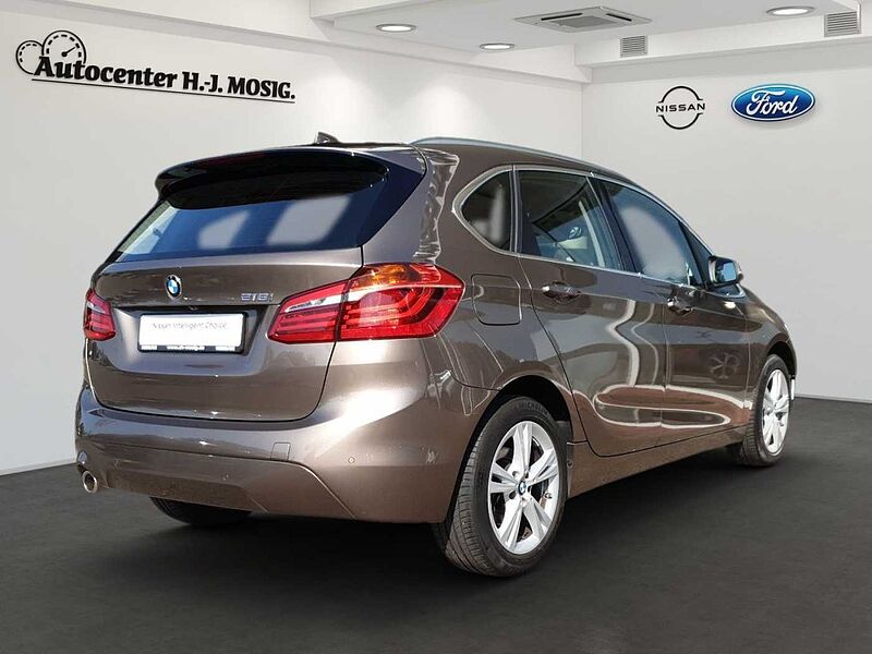 BMW 218 Active Tourer i Advantage